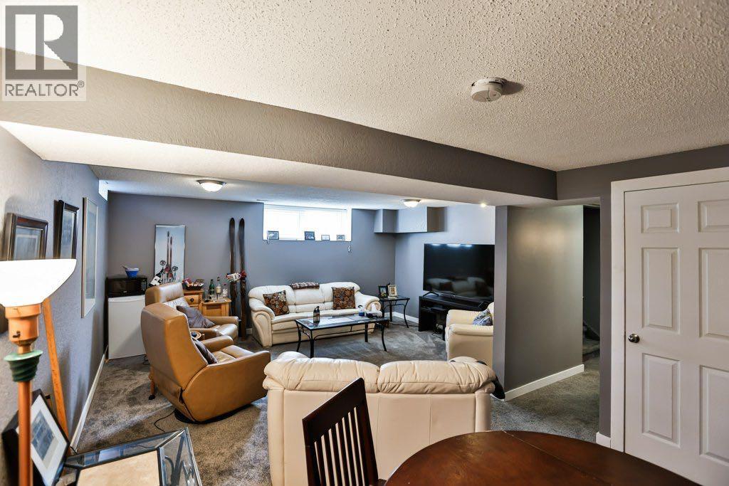 Single Family House Bungalow for Sale in   Street S Glendale Lethbridge 