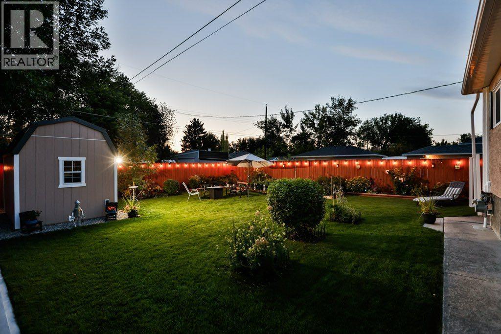 Single Family House Bungalow for Sale in   Street S Glendale Lethbridge 