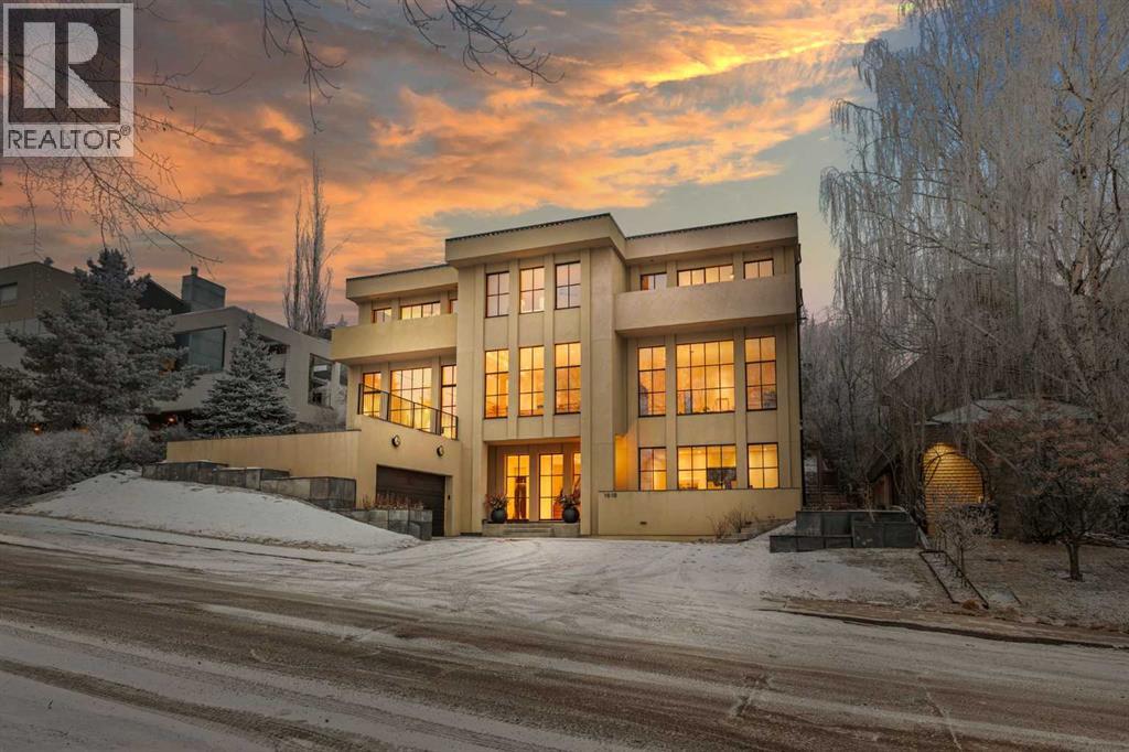 1010 39 Avenue SW, Calgary, Alberta