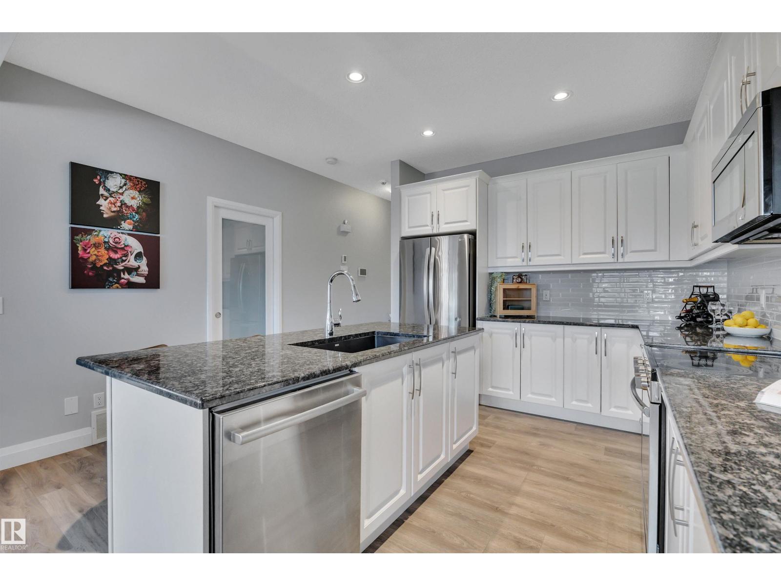 Photo 37 of 220 Simpkins Bn, Leduc AB