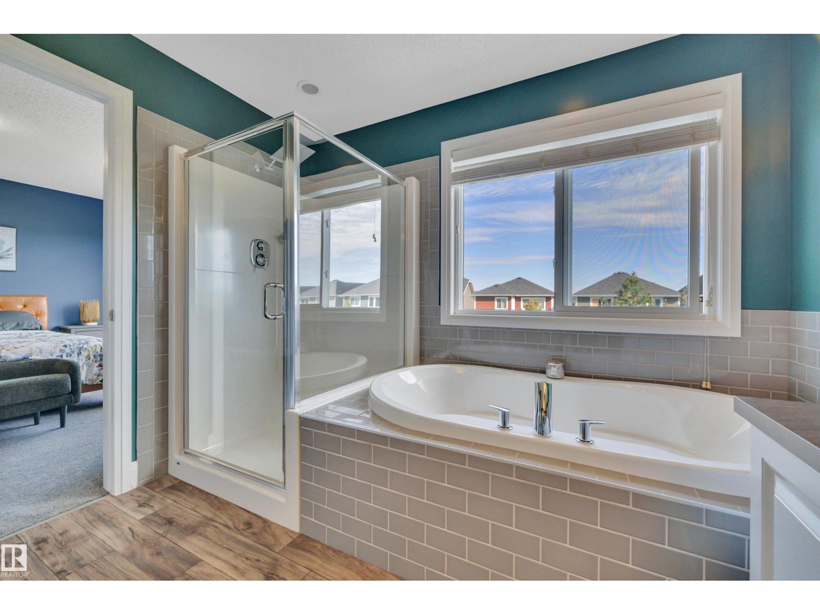 Photo 59 of 220 Simpkins Bn, Leduc AB
