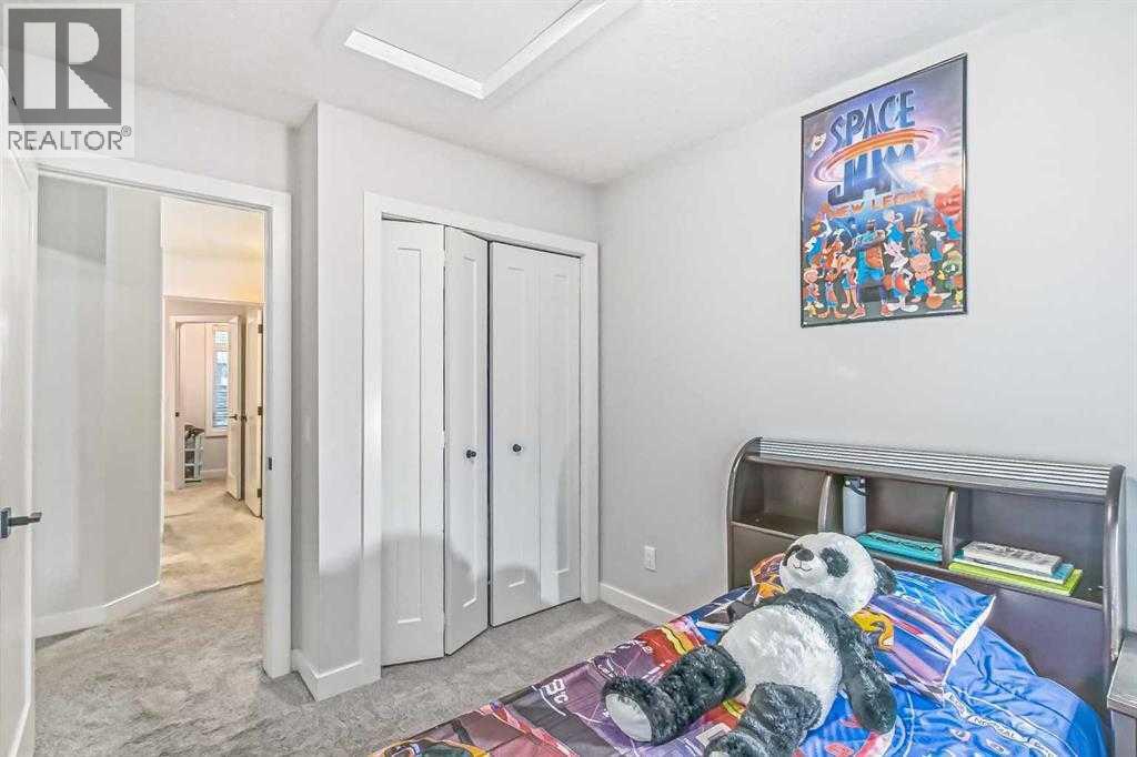 Photo 17 of 134 Sage Bluff Circle Nw, Calgary AB