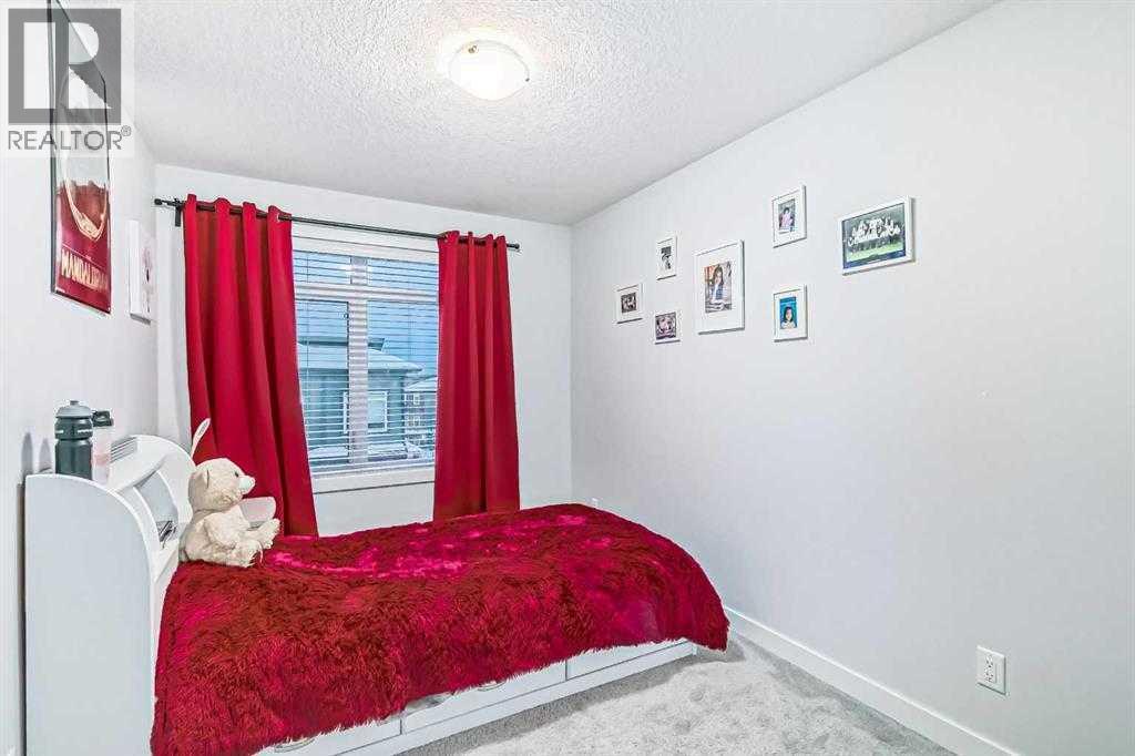 Photo 20 of 134 Sage Bluff Circle Nw, Calgary AB