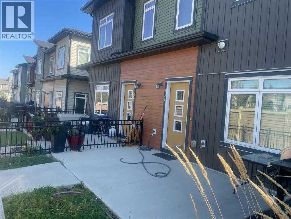 Photo 2 of 134 Sage Bluff Circle Nw, Calgary AB