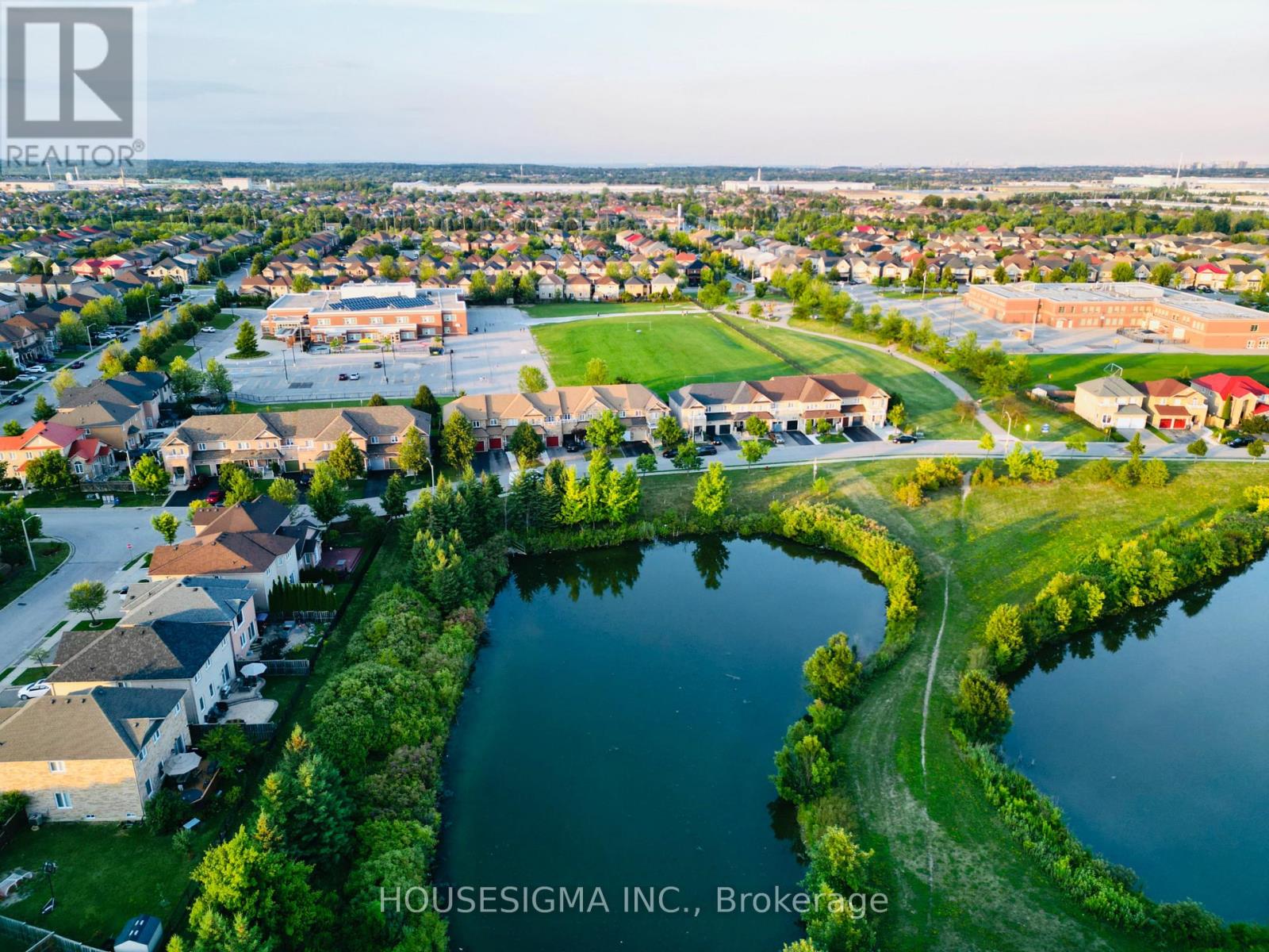 Photo 1 of 77 Beavervalley Drive, Brampton ON