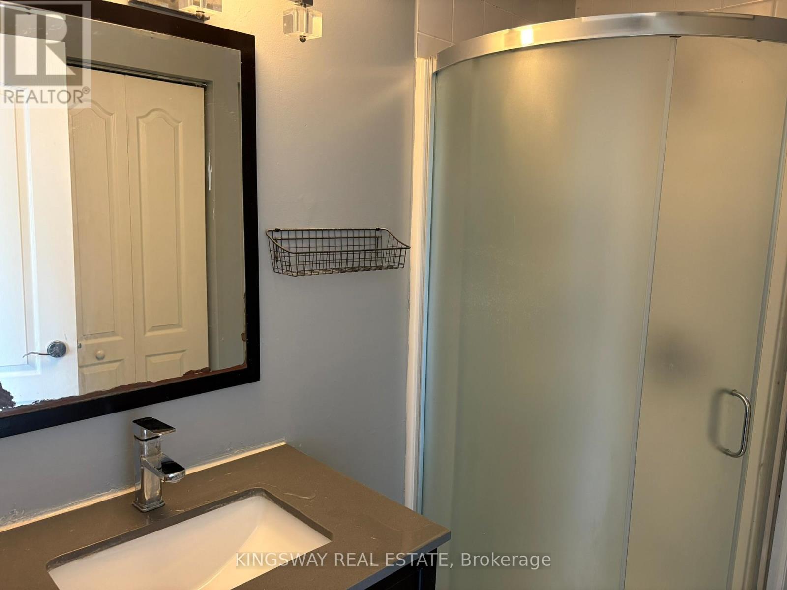 Photo 6 of 3255 Anderson Crescent S, Mississauga ON