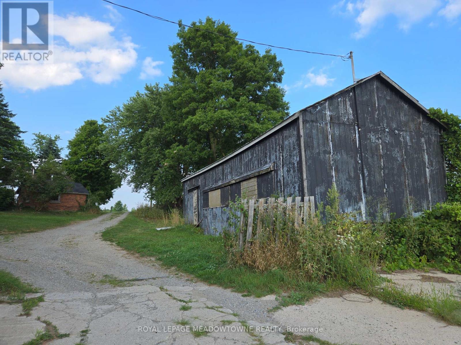 Photo 8 of 4958 Wellington Road 125, Erin ON