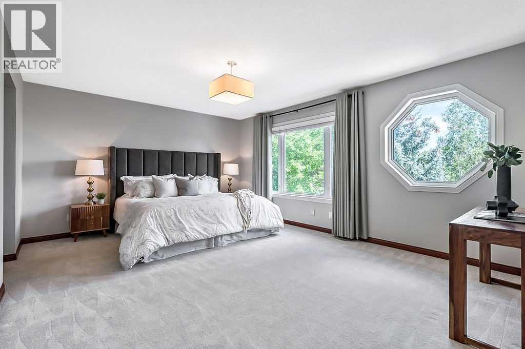 Single Family House for Sale in  Sienna Hills Terrace SW Signal Hill Calgary 