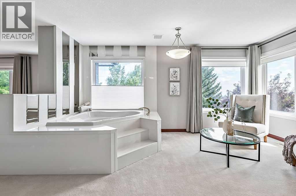 Single Family House for Sale in  Sienna Hills Terrace SW Signal Hill Calgary 