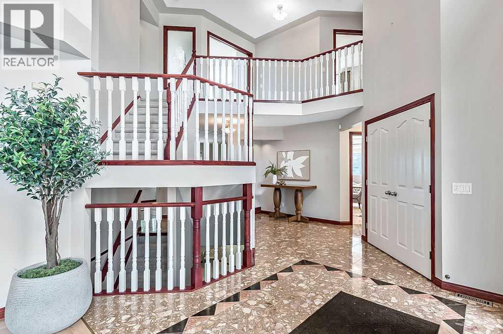 Single Family House for Sale in  Sienna Hills Terrace SW Signal Hill Calgary 