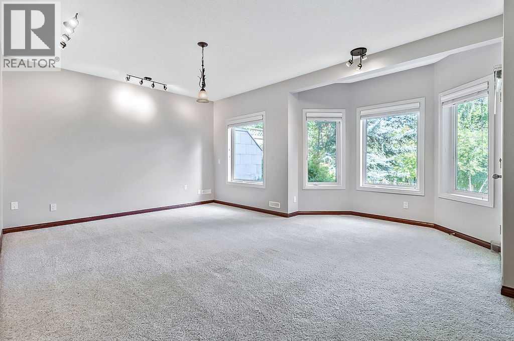 Single Family House for Sale in  Sienna Hills Terrace SW Signal Hill Calgary 
