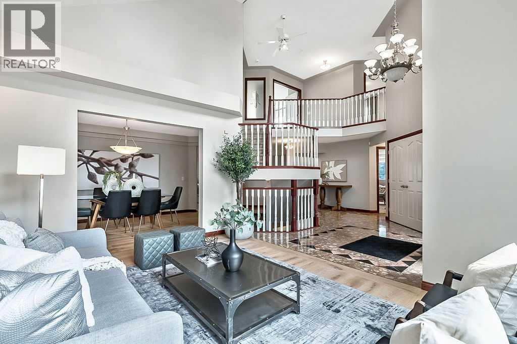 Single Family House for Sale in  Sienna Hills Terrace SW Signal Hill Calgary 