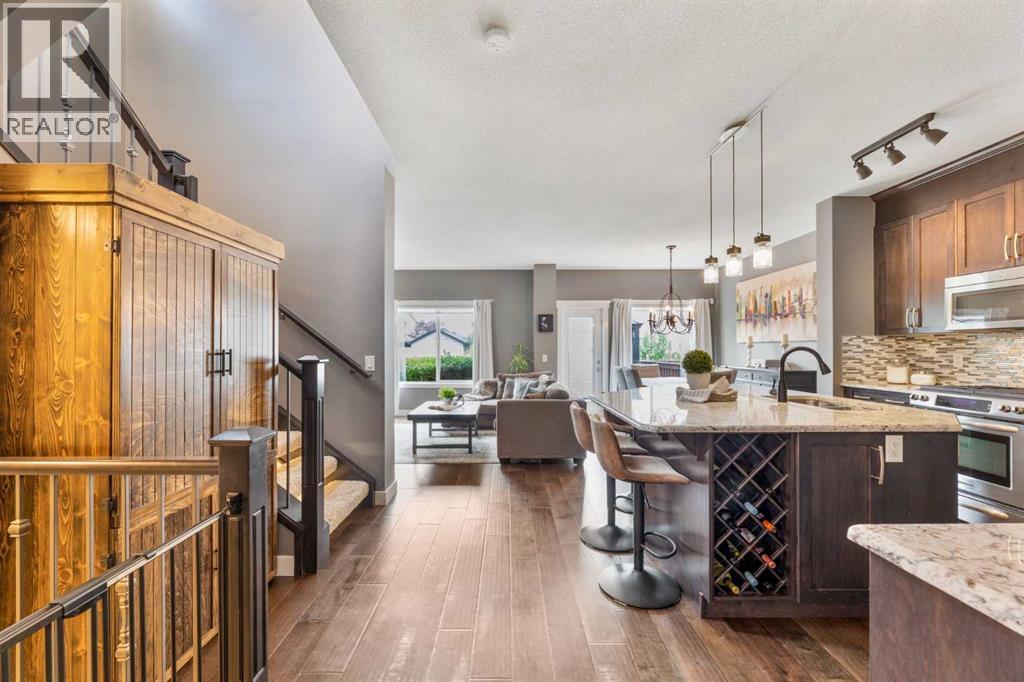 Photo 6 of 112 Kingsbridge Way, Airdrie AB