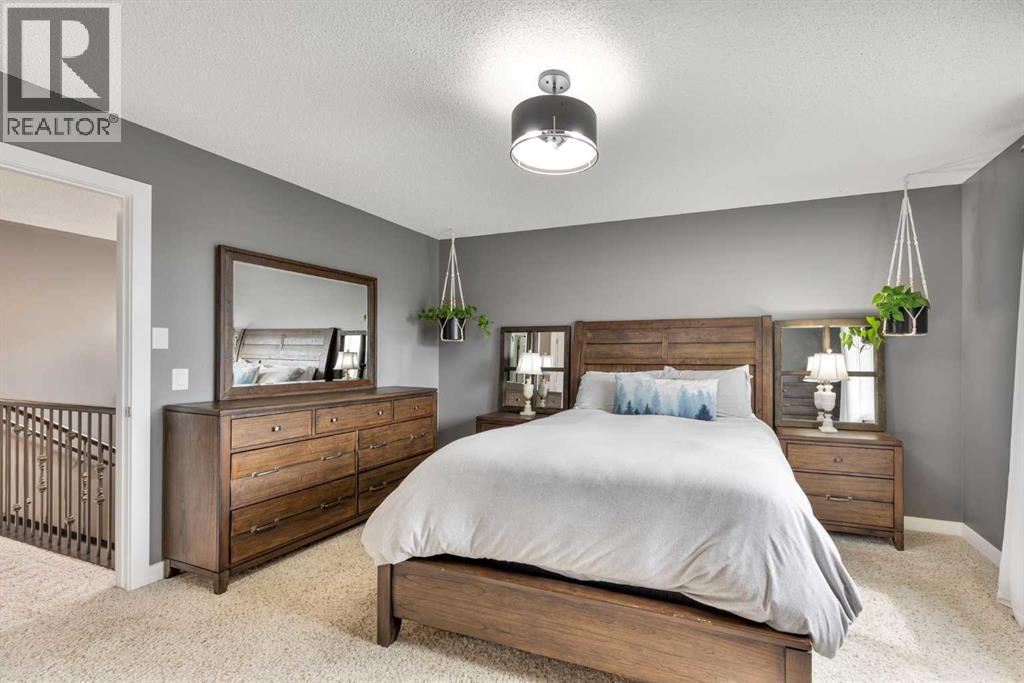 Photo 23 of 112 Kingsbridge Way, Airdrie AB
