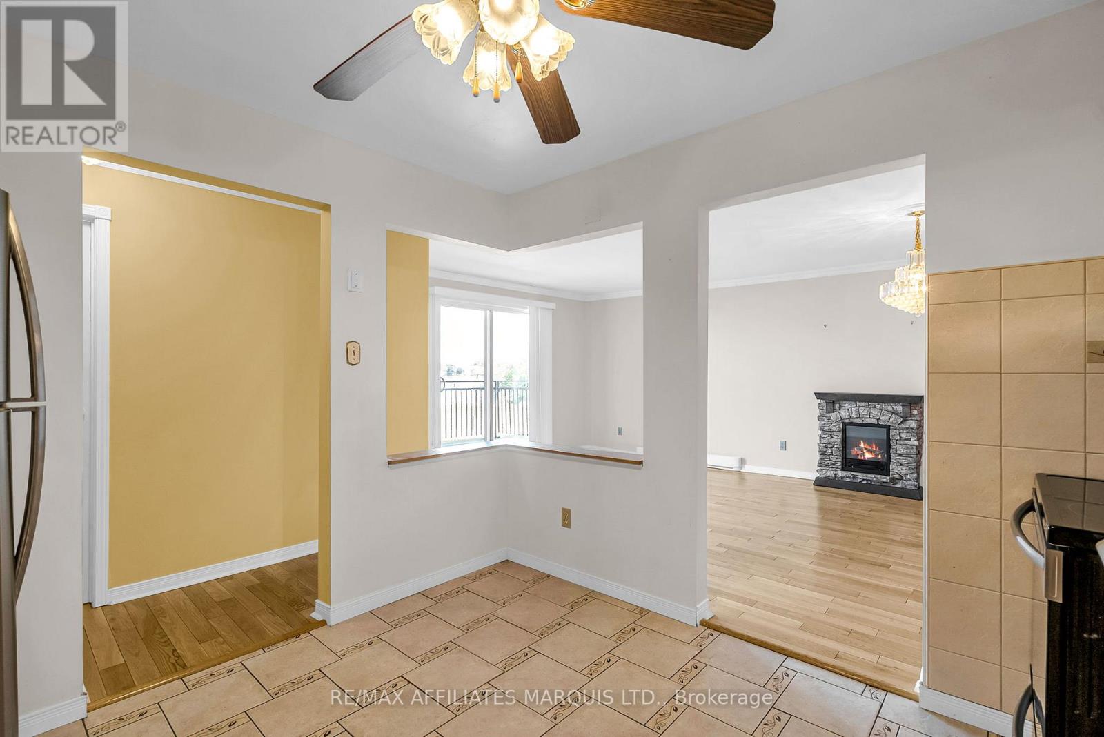 Photo 9 of 109 220 Kenyon Street W, North Glengarry ON