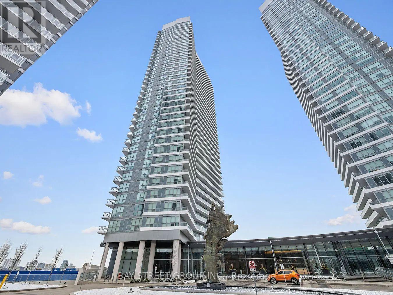 Photo 1 of 311 117 Mcmahon Drive, Toronto ON