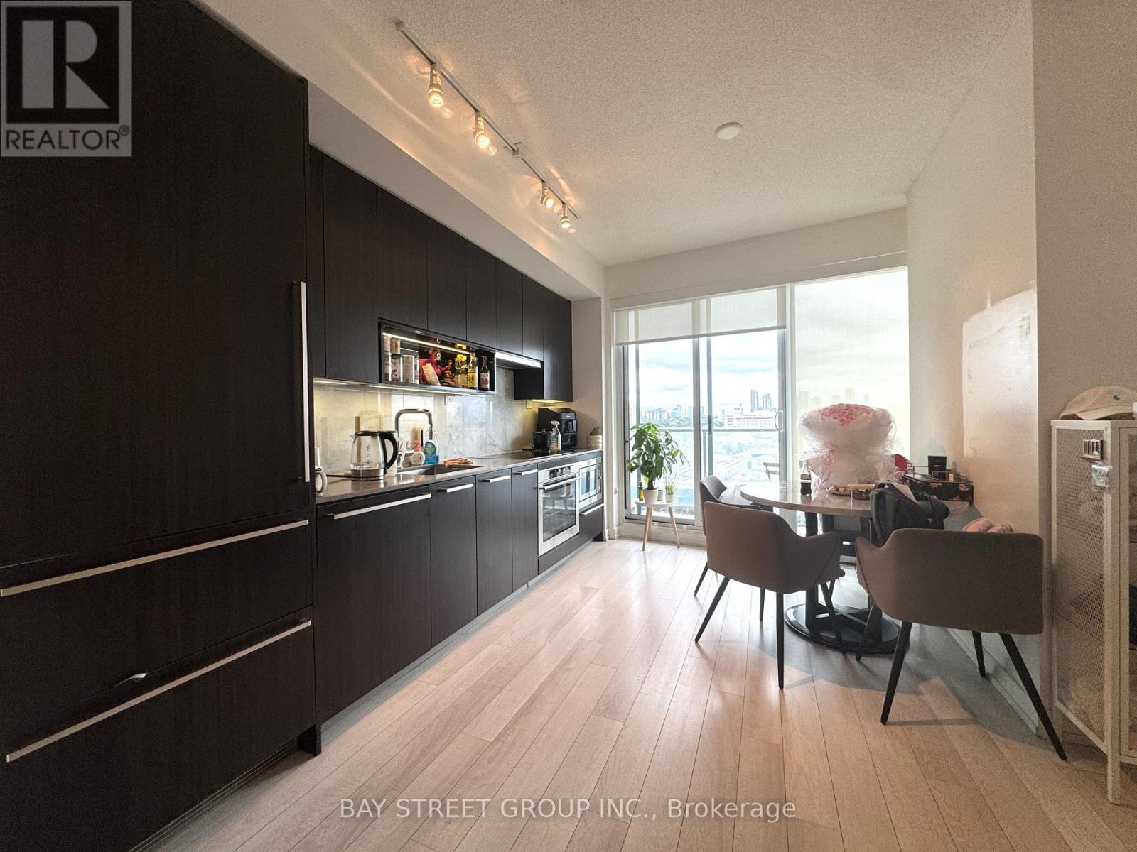 Photo 6 of 311 117 Mcmahon Drive, Toronto ON