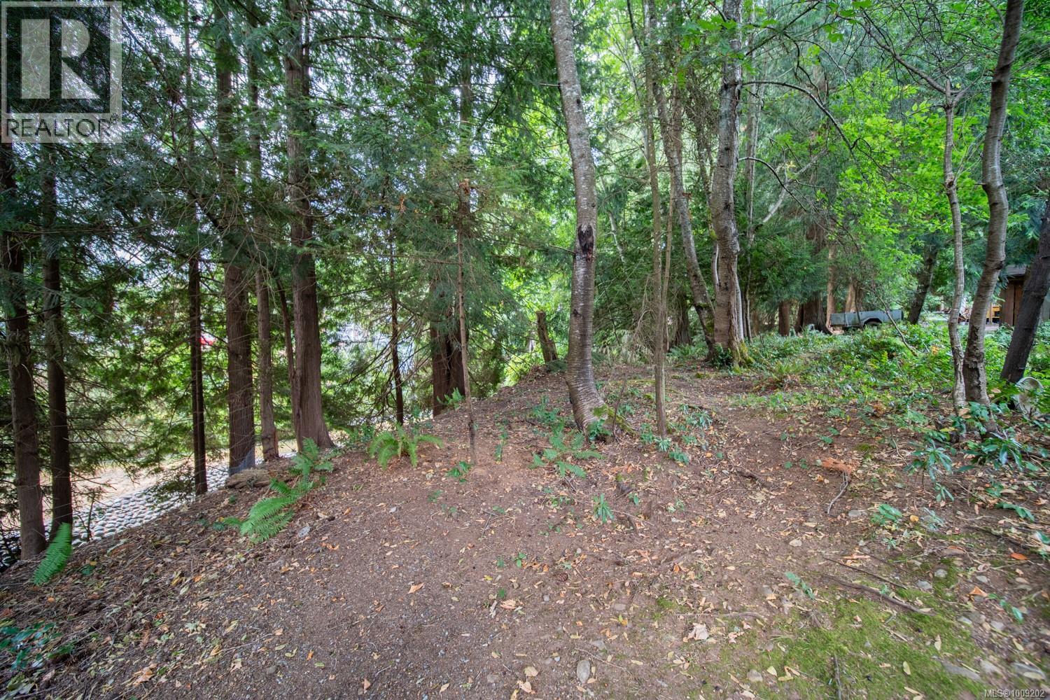 Photo 22 of 3002 Charles St, Nanaimo BC