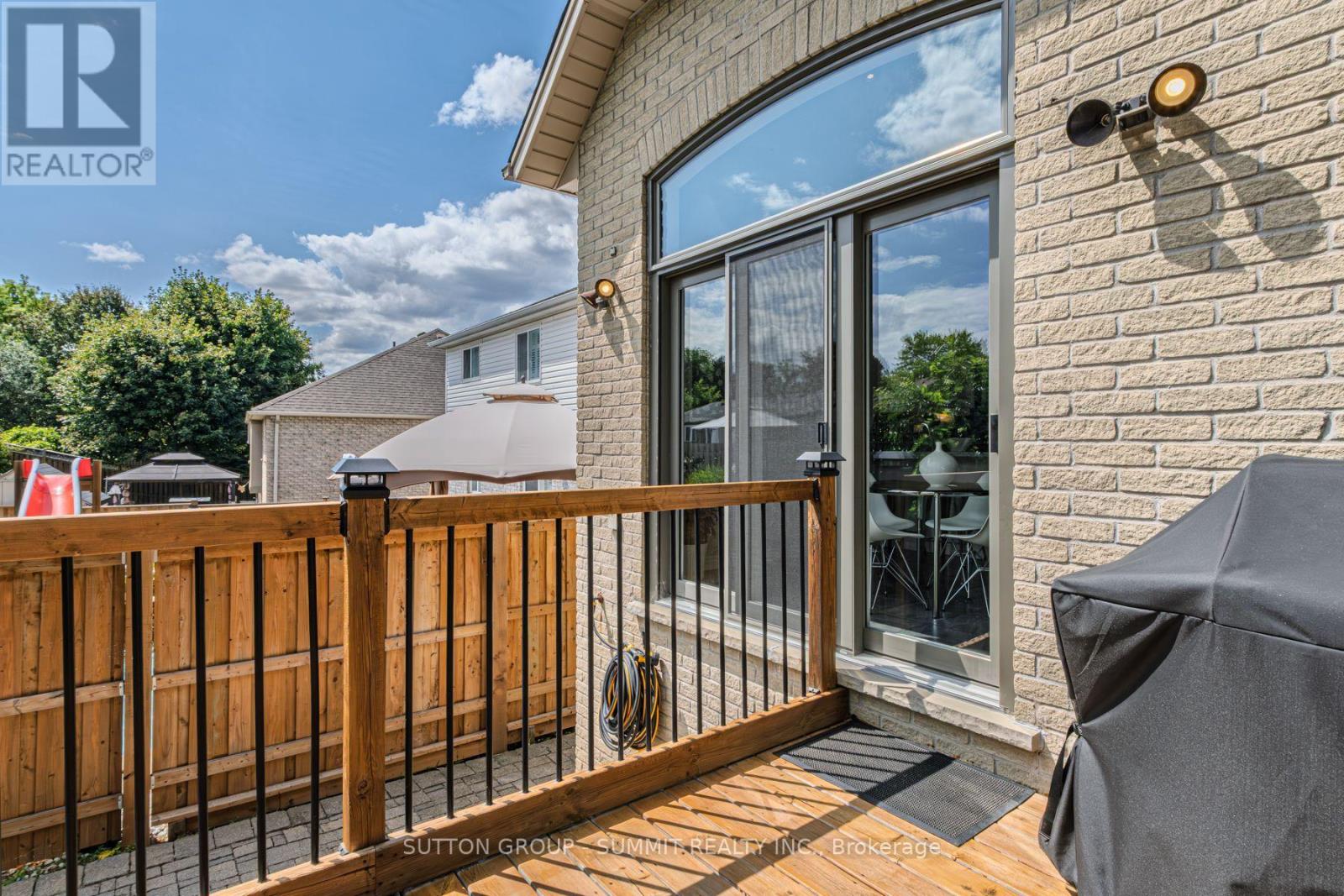 Photo 47 of 5 Macdonald Crescent, Brantford ON