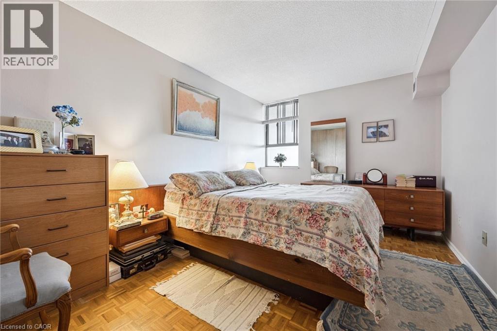 Photo 11 of 4 Lisa Street Unit 707, Brampton ON