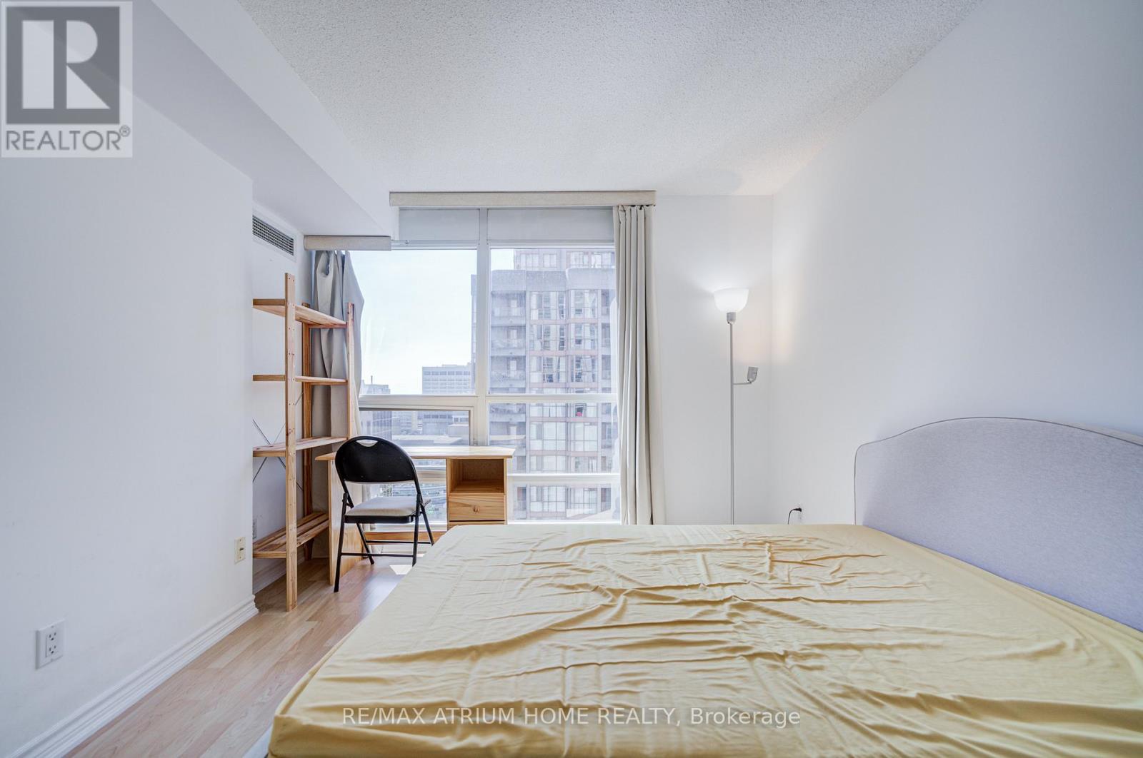 Photo 15 of 1709 761 Bay Street, Toronto ON