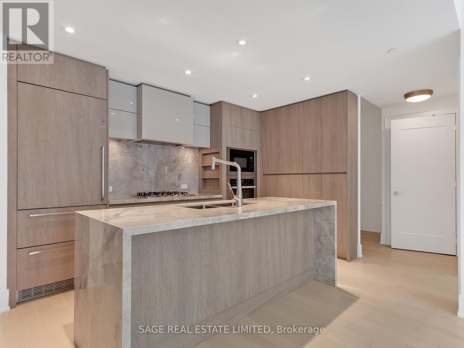 Photo 1 of 205 118 Merchants Wharf, Toronto ON