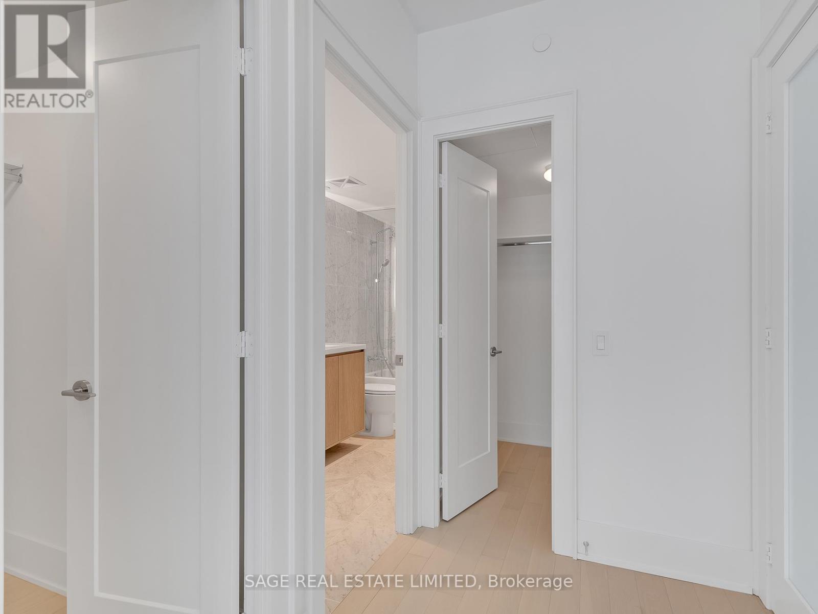 Photo 11 of 205 118 Merchants Wharf, Toronto ON