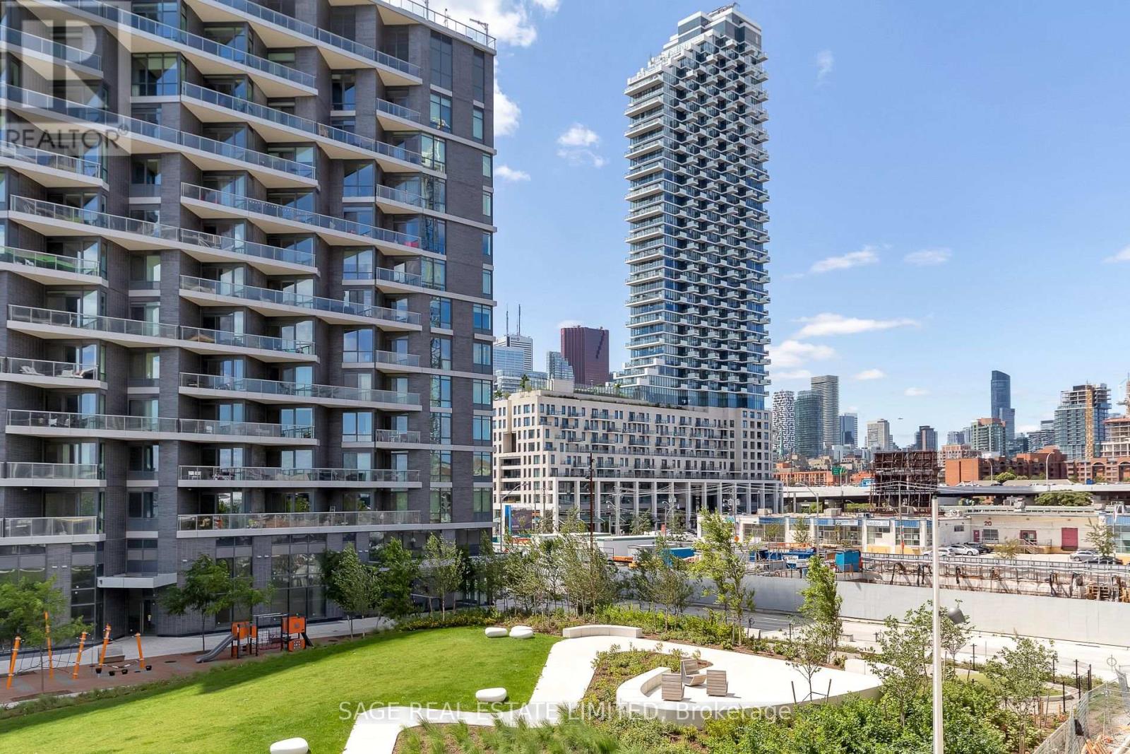 Photo 24 of 205 118 Merchants Wharf, Toronto ON