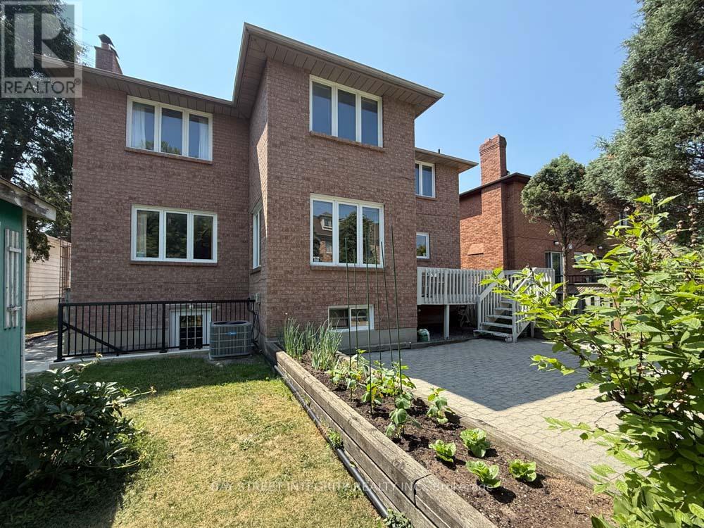 Photo 7 of Lower 188 Olive Avenue, Toronto ON