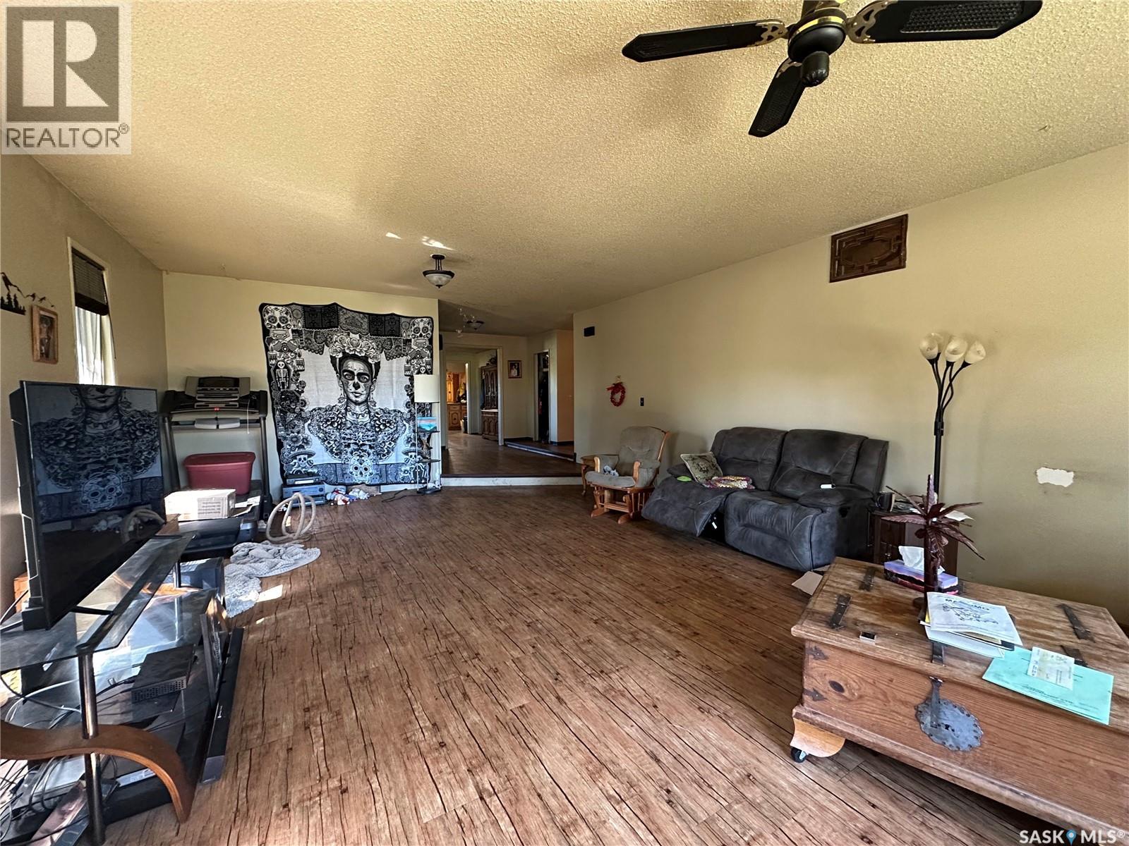Todoschuk Acreage - 22