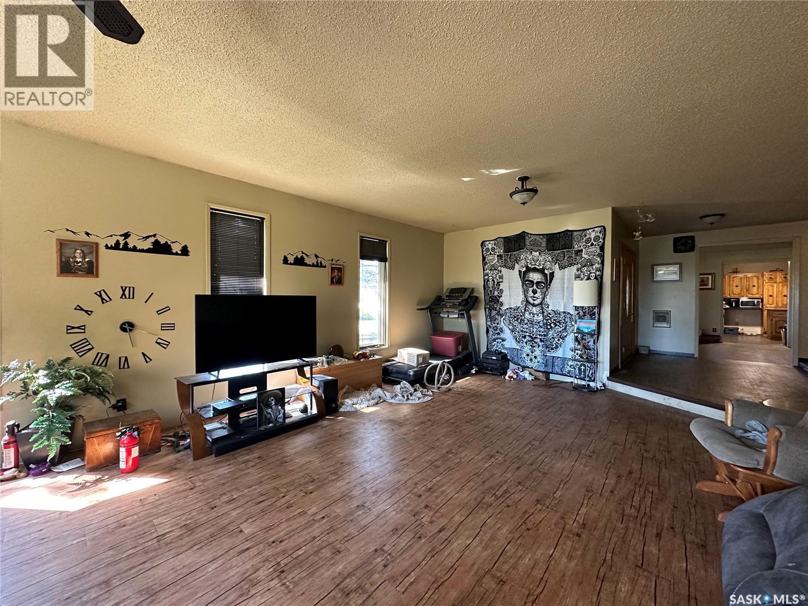Todoschuk Acreage - 23