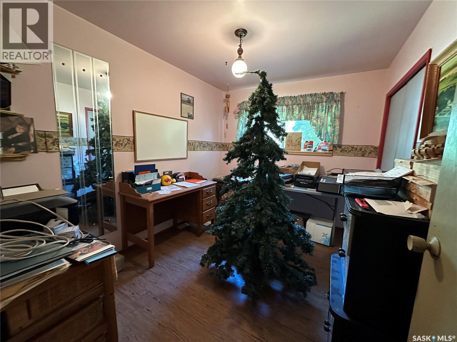 Todoschuk Acreage - 28