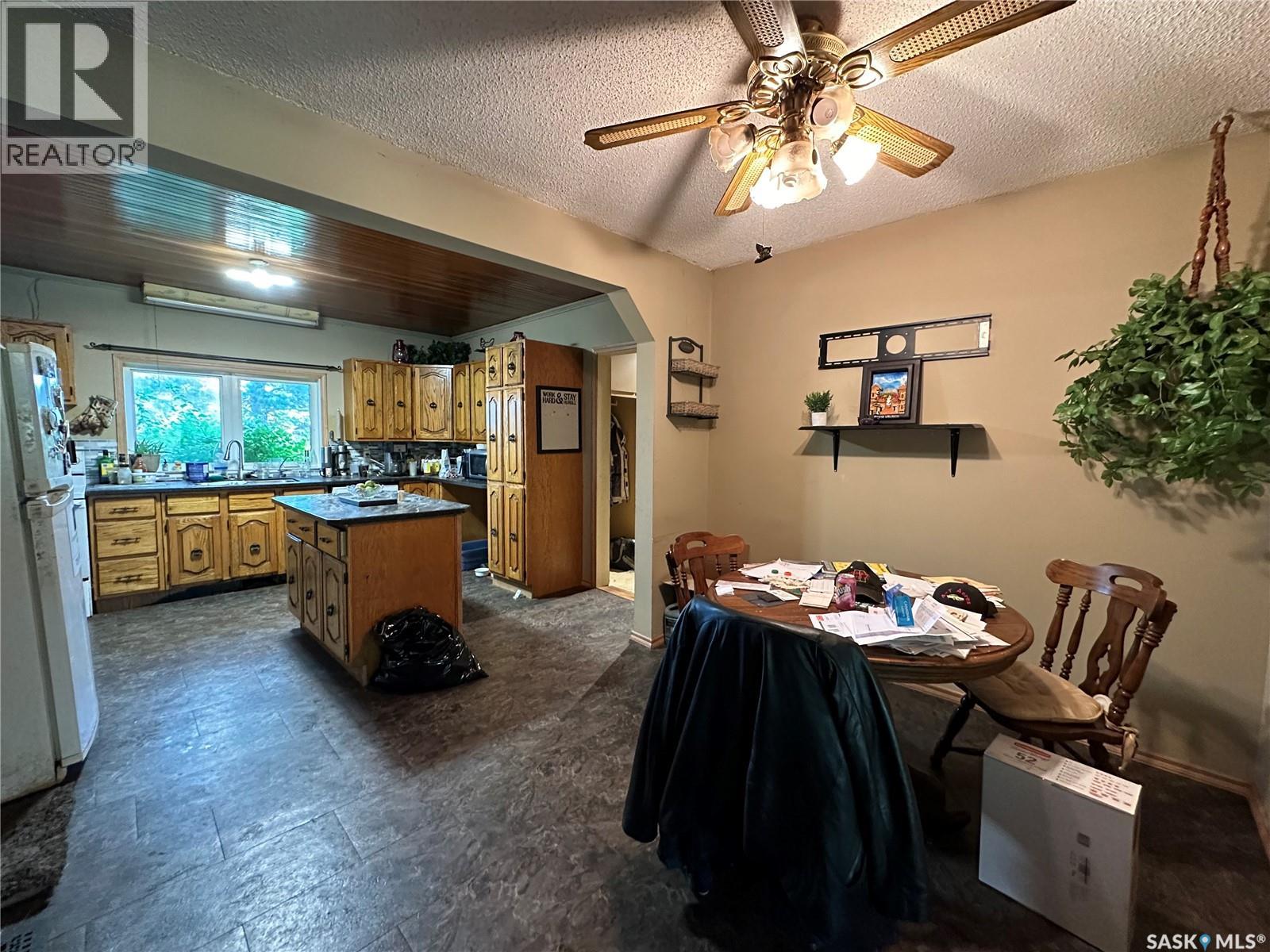 Todoschuk Acreage — photo 9