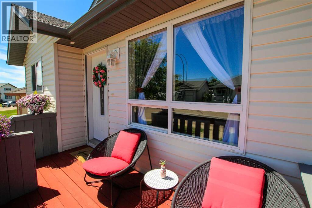 Photo 4 of 21 Rolling Hills Ridge, Blackfalds AB