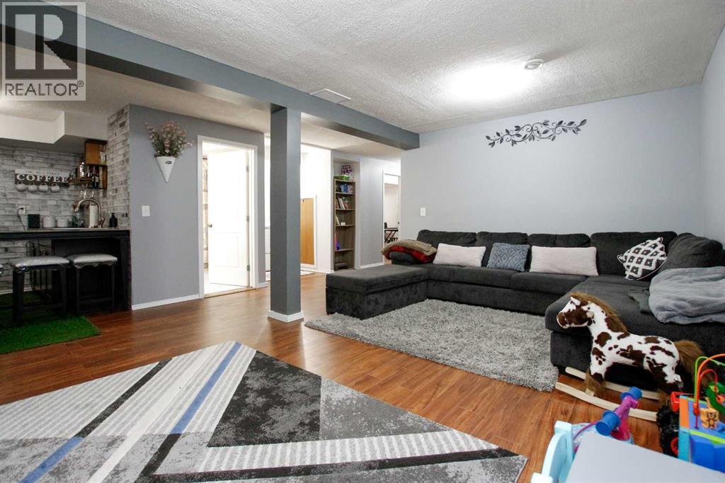 Photo 28 of 21 Rolling Hills Ridge, Blackfalds AB