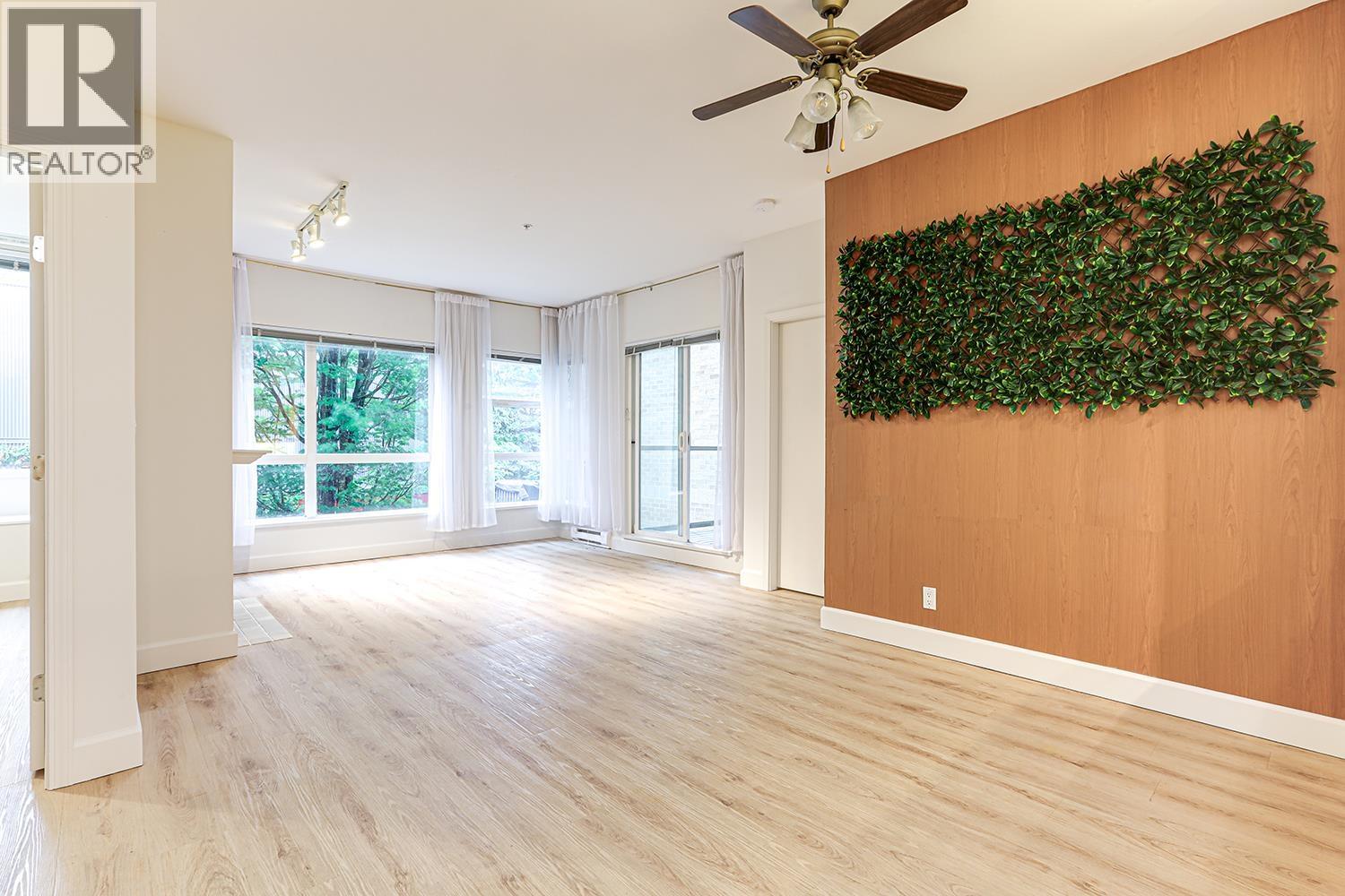 Photo 3 of 211 6198 Ash Street, Vancouver BC
