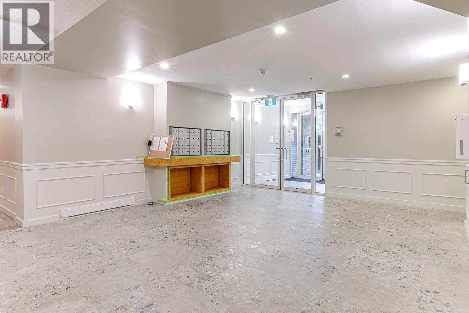 Photo 23 of 211 6198 Ash Street, Vancouver BC