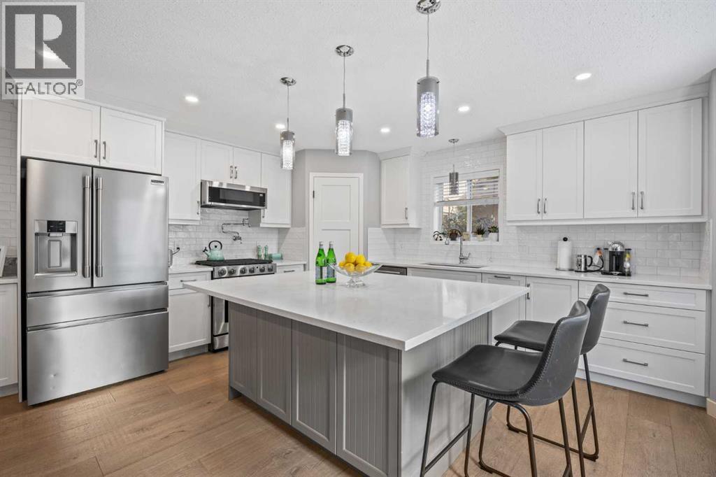 Single Family House for Sale in  Mckenzie Lake Crescent SE McKenzie Lake Calgary 