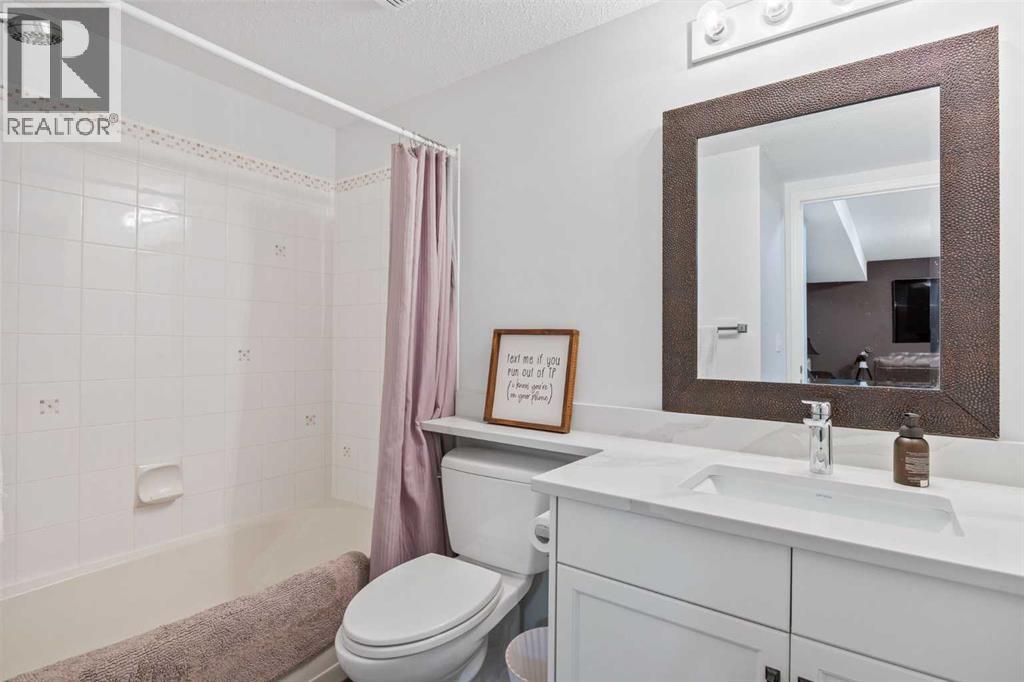Single Family House for Sale in  Mckenzie Lake Crescent SE McKenzie Lake Calgary 