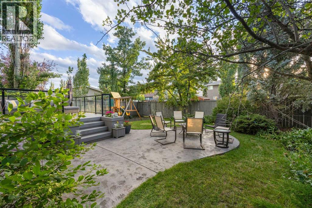 Single Family House for Sale in  Mckenzie Lake Crescent SE McKenzie Lake Calgary 