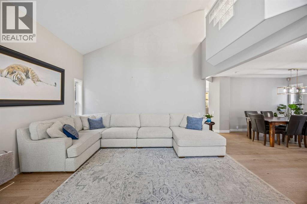 Single Family House for Sale in  Mckenzie Lake Crescent SE McKenzie Lake Calgary 