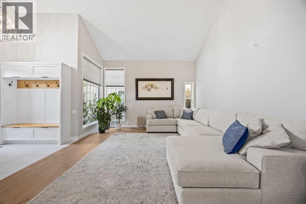 Single Family House for Sale in  Mckenzie Lake Crescent SE McKenzie Lake Calgary 