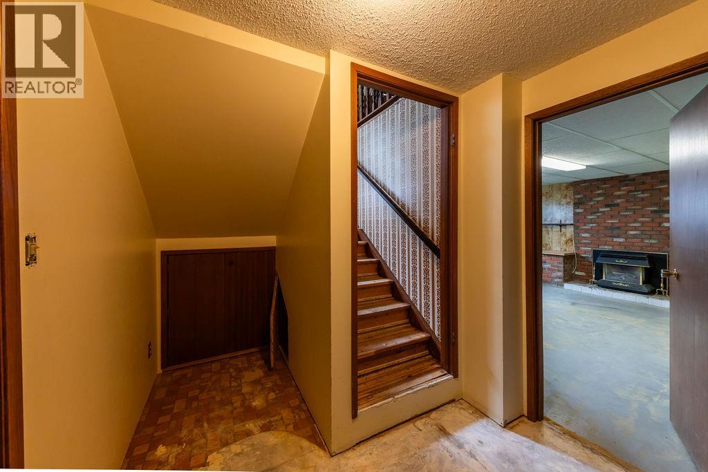 Photo 19 of 1561 Plateau Place, Kamloops BC