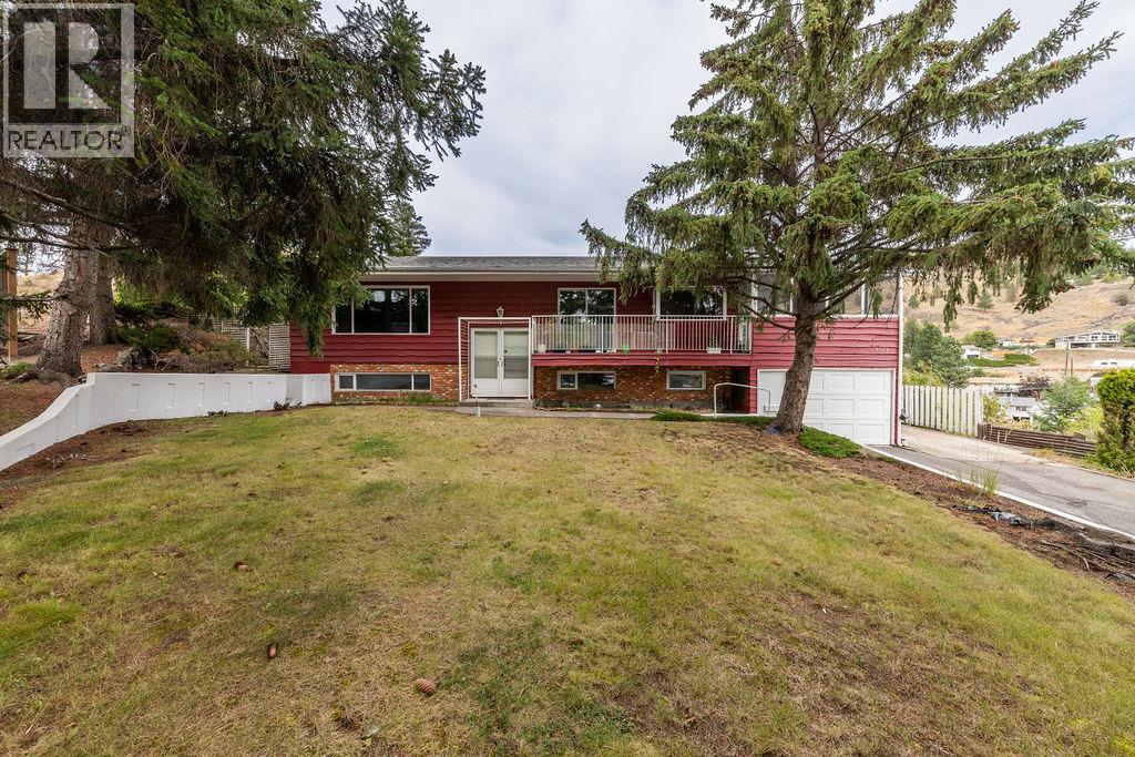 Photo 3 of 1561 Plateau Place, Kamloops BC
