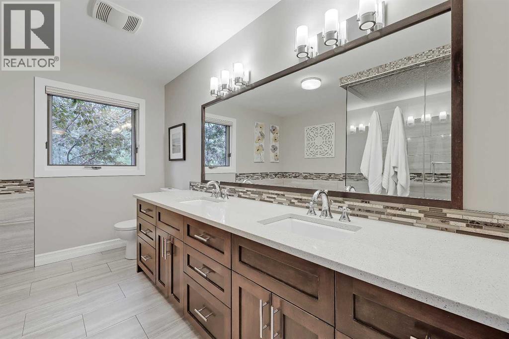 Single Family House for Sale in  Scimitar Bay NW Scenic Acres Calgary 
