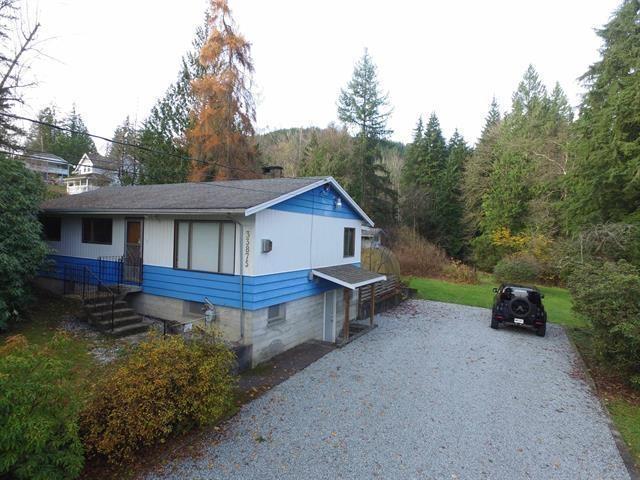 Photo 4 of 33875 Richards Street, Mission BC