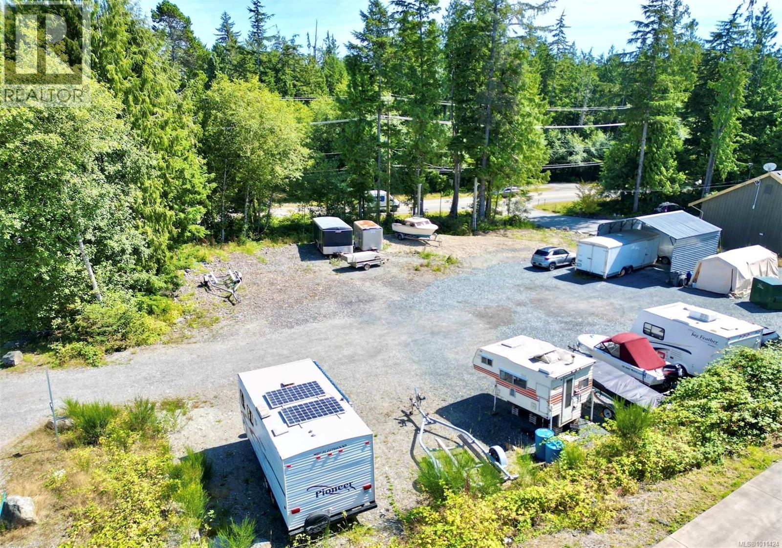 699 Industrial Way, Tofino