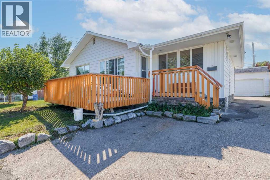 4613 4 Avenue SE, Calgary, Alberta