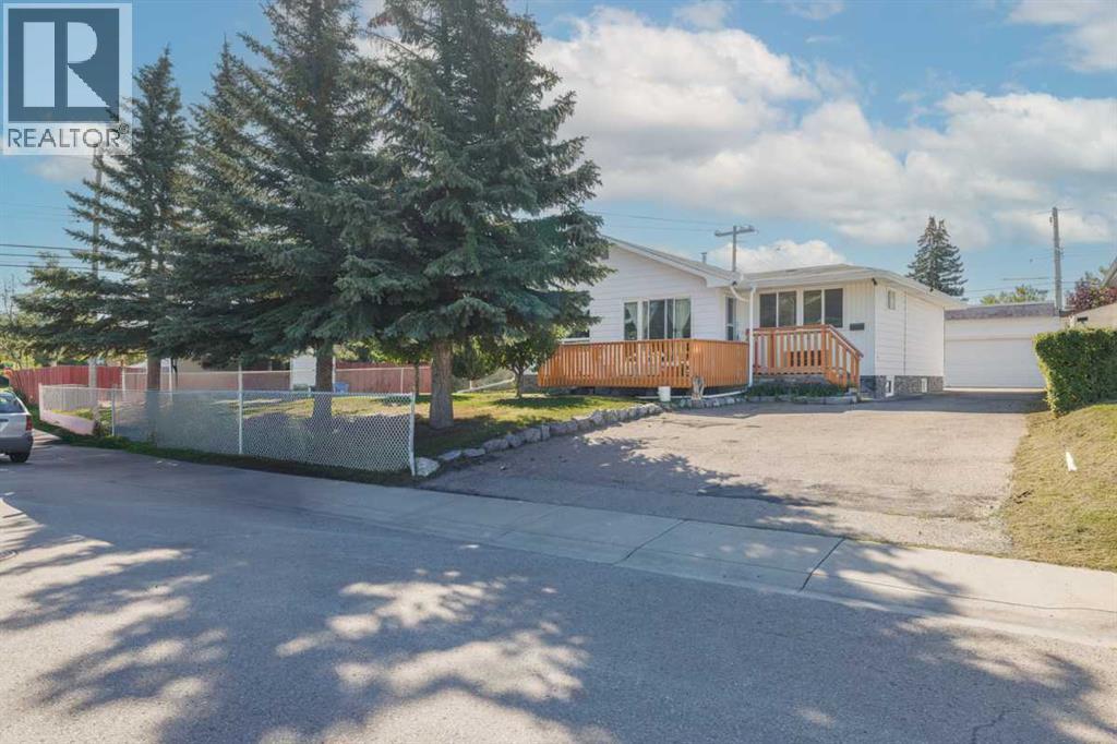Single Family House Bungalow for Sale in   Avenue SE Forest Heights Calgary 