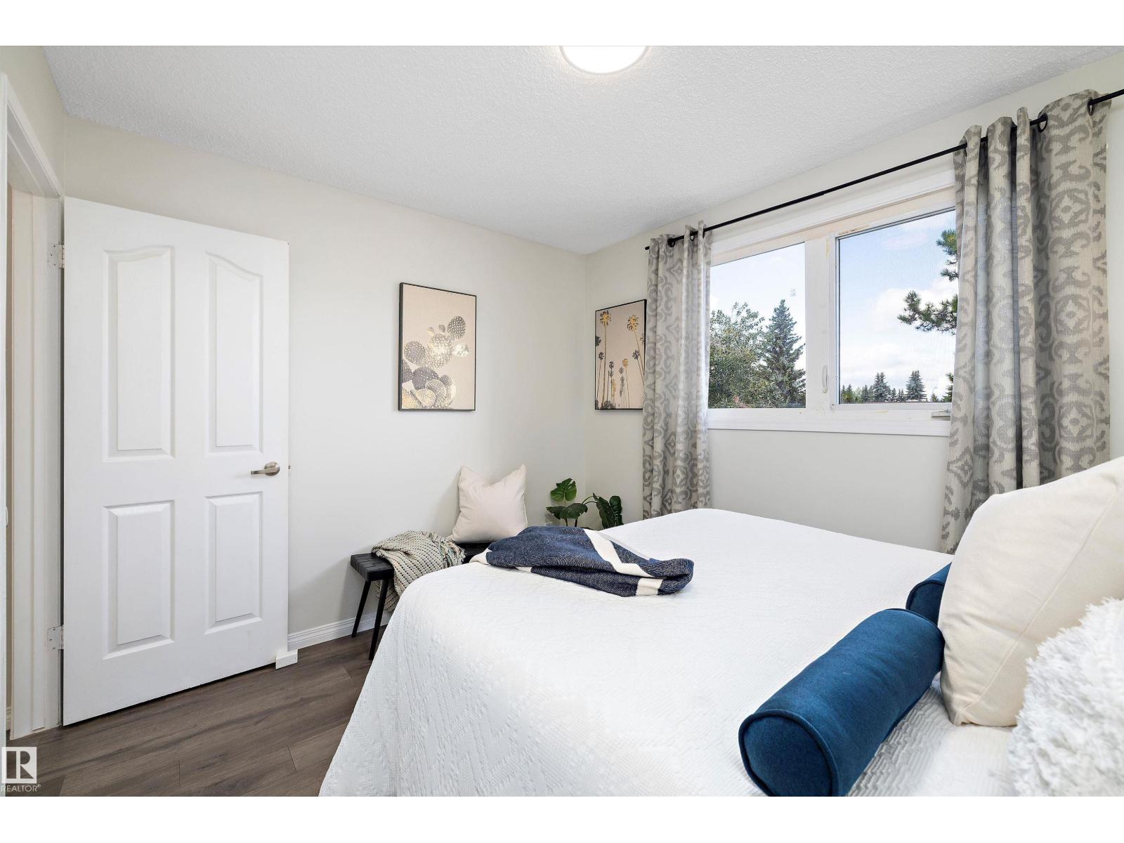Photo 20 of 18365 66 Av Nw, Edmonton AB